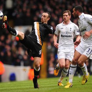 Berbatov downs slumping Spurs