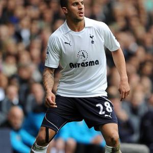Walker commits future to Spurs