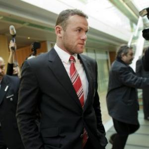Ferguson warns Rooney is new media Gascoigne