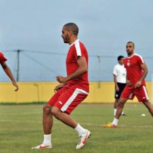 Gabon and Tunisia battle to stay in Libreville