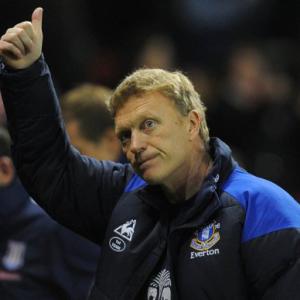 In-form Everton held by relegated Wolves