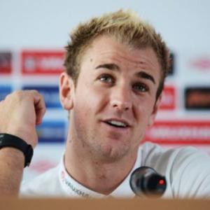 Hart looking forward to meeting hero Buffon
