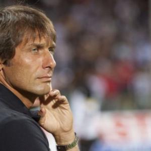 Juventus coach banned over fix scandal: report