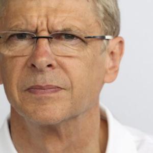 Losing Van Persie to United is big blow: Wenger