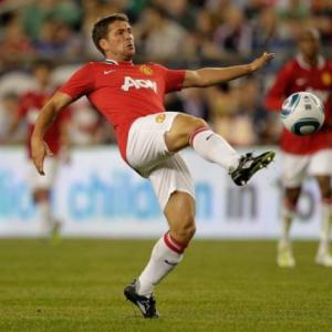 Owen holds out for Premier League move