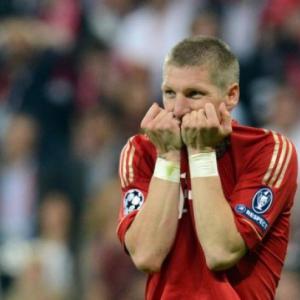 Schweinsteiger set for bench in Bayerns opener