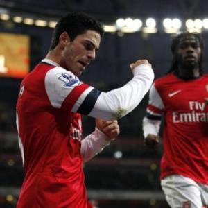 Arsenal stunned as Bradford win Cup shoot-out