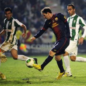 Messi hits brace, pressure mounts on Bielsa