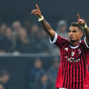 AC Milan storm off pitch after racist chants