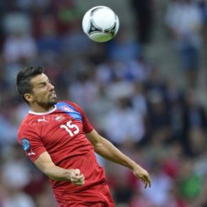Czech Republic striker Baros rejoins Czech side Banik Ostrava