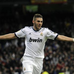Madrid striker Benzema hopeful of making Barcelona clash