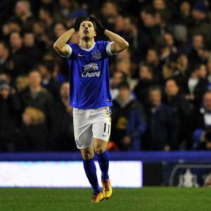 Everton curtail Oldhams FA Cup adventure