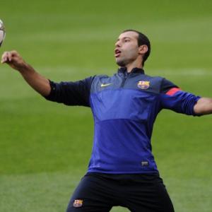 Barcelona can overcome AC Milan and win the tie insists Mascherano