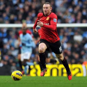 Rooney returns to United starting XI