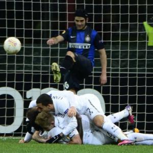 Spurs survive Inter scare to restore English pride
