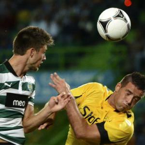 Sporting Lisbon sell Ricky van Wolfswinkel to Norwich