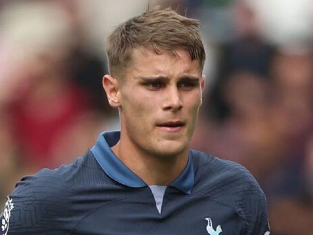 Tottenham star Micky van de Ven shows true colours with public message ...