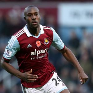 Cole eyes West Ham stay