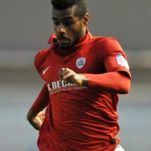 Vaz Te set for Barnsley contract talks