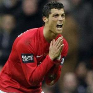 Cristiano Ronaldo transfer: One million replica shirts by Christmas 