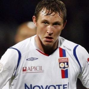Aulas rejects Rubin move for Kallstrom