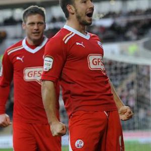 Tubbs tames Tigers