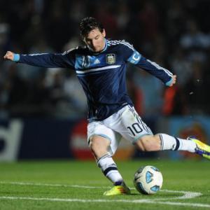 Locals cool on Messi in superstars heartland