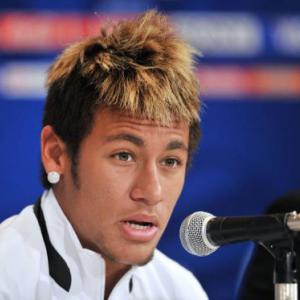 Im no Pele says Neymar