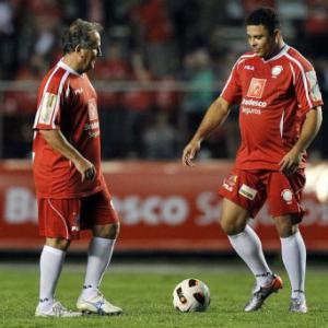Brazils Ronaldo has dengue fever