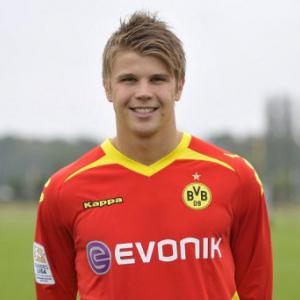 Dortmunds Langerak to start if Weidenfeller fails