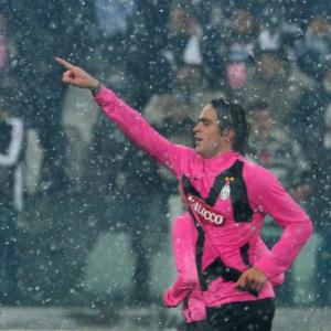 Invincible Juve out in front after edging Udinese